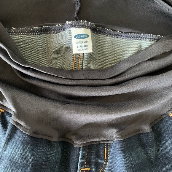 Old Navy Maternity Full Panel Straight, Size 2. - Picture 3 of 3